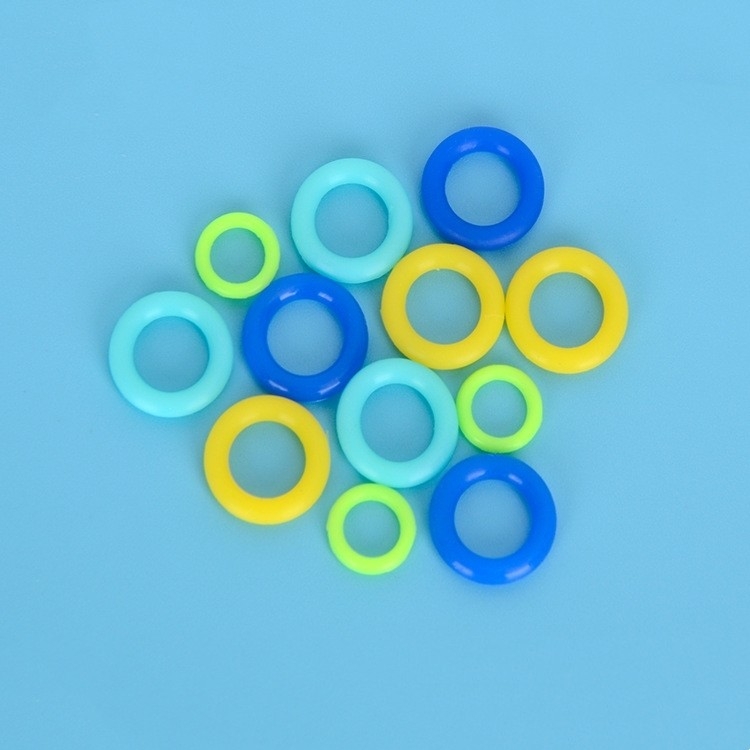 REACH گواهینامه سیلیکون سفارشی O-ring در قرمز و سیاه با مهر و موم مقاوم به گرما