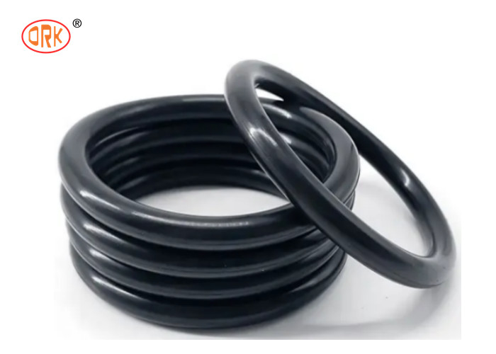 70 محدوده سختی NBR لاستیک O-ring رنگ سیاه برای مهر و موم برتر در هر صنعت