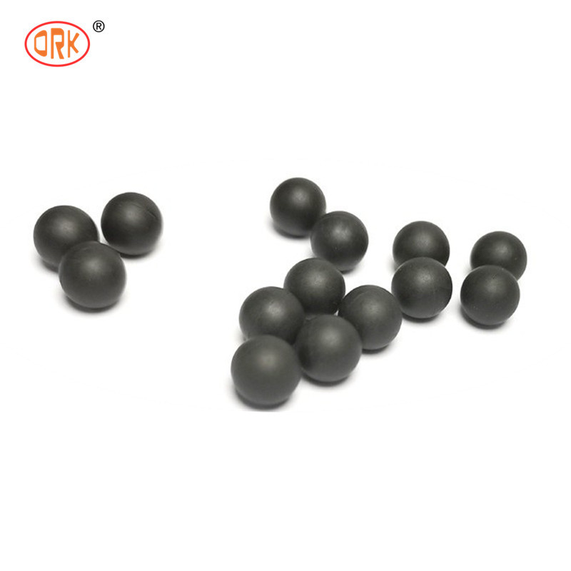 3mm-25mm مقاومت عالی در برابر پیری EPDM گلوله های لاستیکی برش پردازش برای هر کد Pantone یا RAL