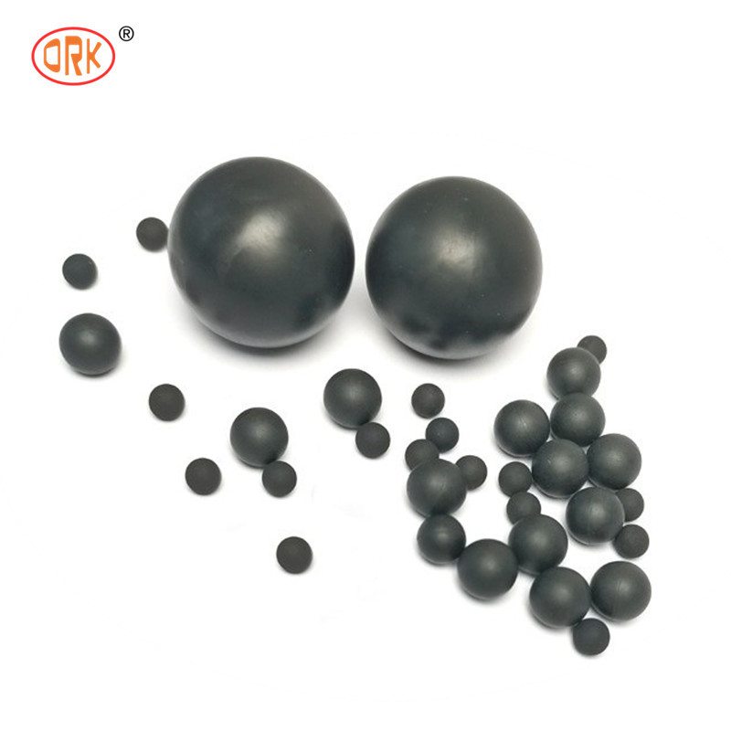 3mm-25mm مقاومت عالی در برابر پیری EPDM گلوله های لاستیکی برش پردازش برای هر کد Pantone یا RAL